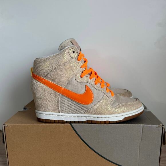Nike Dunk Sky High Hidden Wedge Tan/Metallic Org Women Sneakers - SZ 8 - Picture 2 of 14
